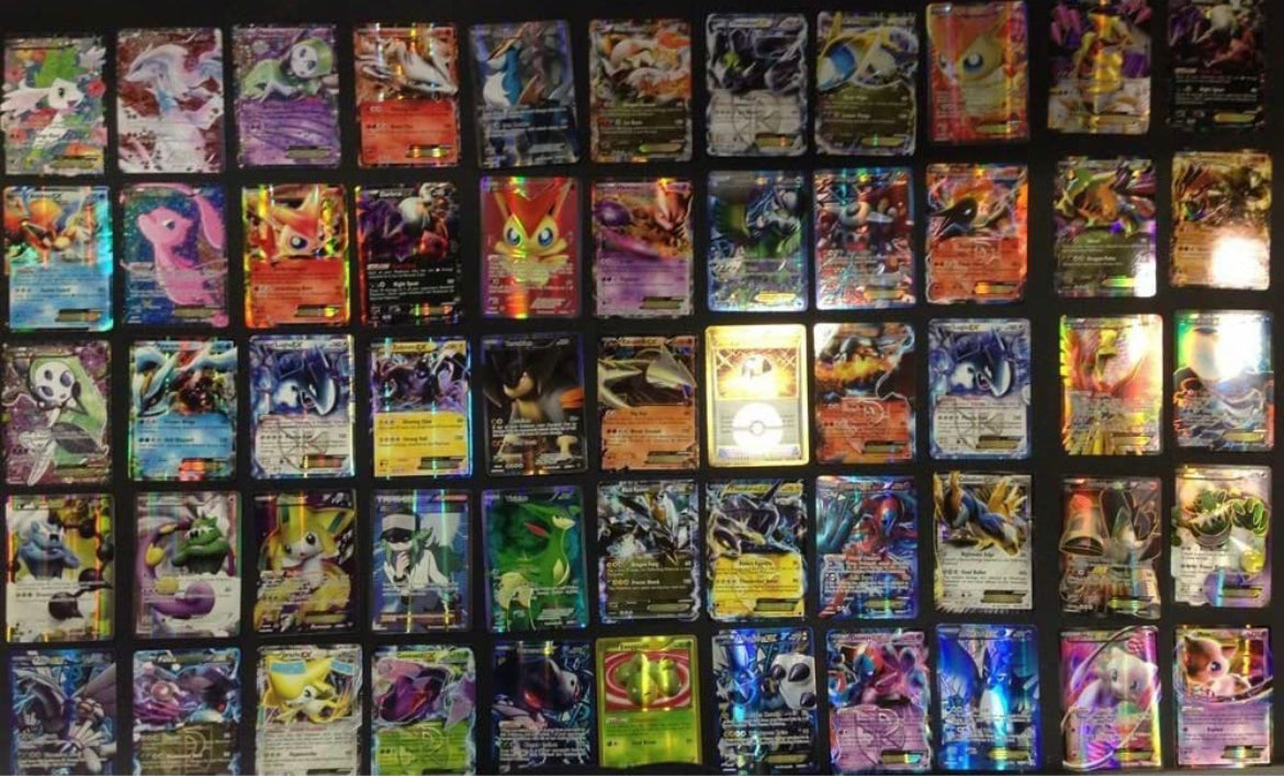 250 Assorted Pokemon Cards with Rares & Foils 250 Assorted Pokemon Cards with Rares & Foils