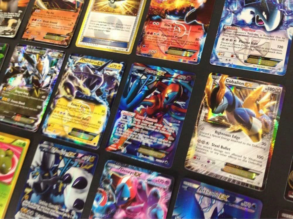 250 Assorted Pokemon Cards with Rares & Foils 250 Assorted Pokemon Cards with Rares & Foils