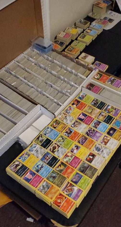 Pokemon Card Lot 4000 OFFICIAL TCG Cards Ultra Rare Included - GX EX MEGA + HOLO Pokemon Card Lot 4000 OFFICIAL TCG Cards Ultra Rare Included - GX EX MEGA + HOLO